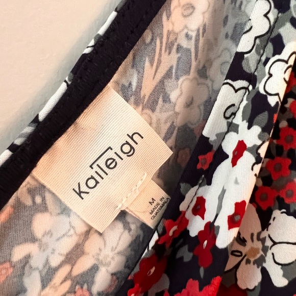 Kaileigh-Amandine Knit Dress - Picture 3 of 5